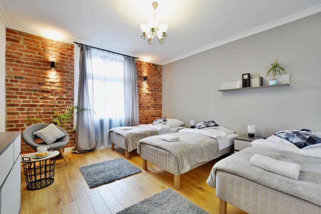 Brzozowa 15 * Kraków